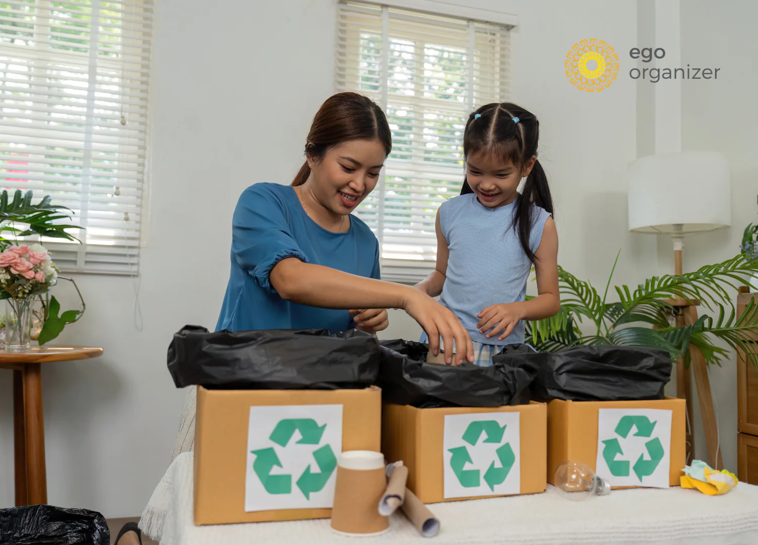 Crianças aprendendo reciclagem e sustentabilidade por meio de atividades educativas em família.
